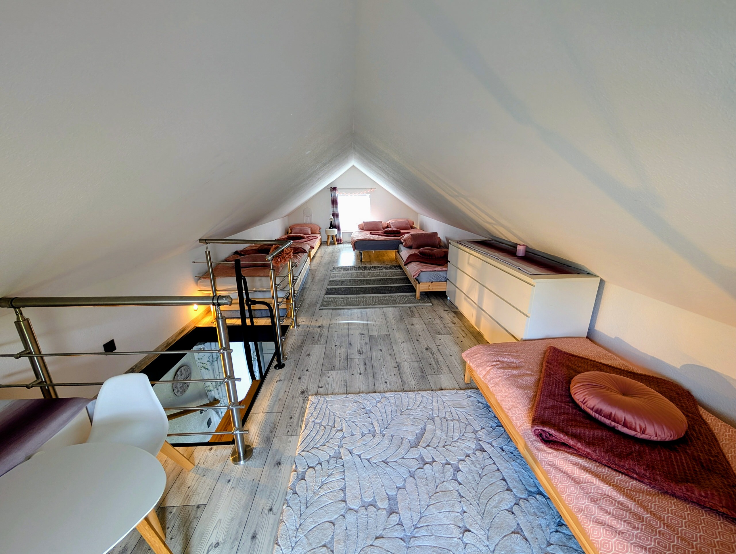 ferienhaus_magnolie-schlafbereich-6-personen-02