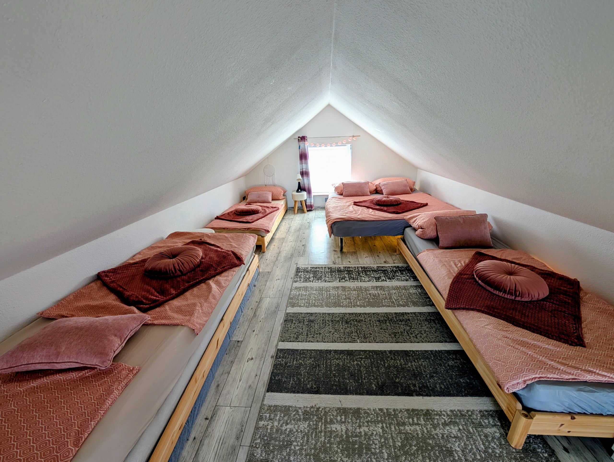 ferienhaus_magnolie-schlafbereich-6-personen-04